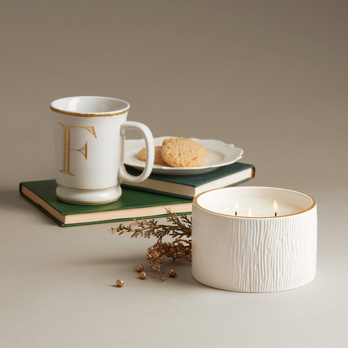 Frasier Fir Flocked 3-Wick Poured Candle