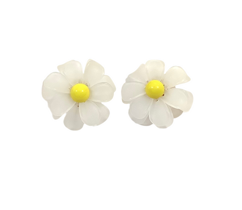 White Daisy Earrings