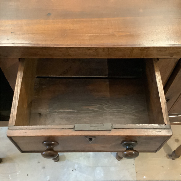 Vintage Circa 1800’s Virginia Hunt Table