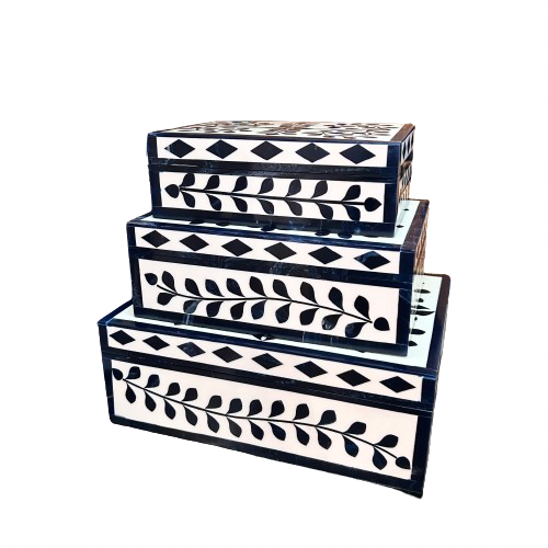Ivory & Indigo Petal Design Boxes (3 Sizes)