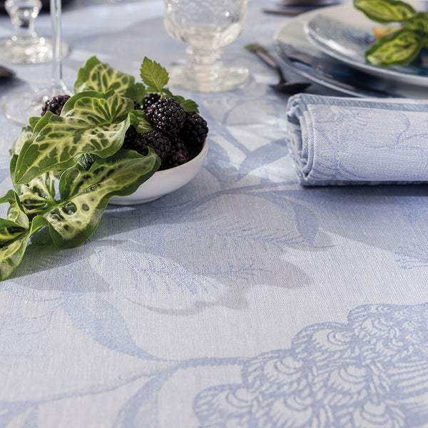 Le Jacquard Français Linen Tablecloth - A L'orangerie Blue