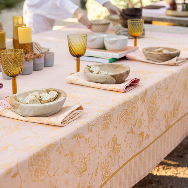 Le Jacquard Français Linen Tablecloth - Été Indien Orange