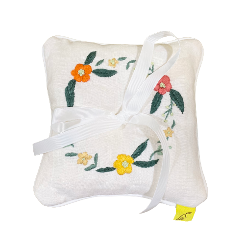 Ring / Wedding Pillow I